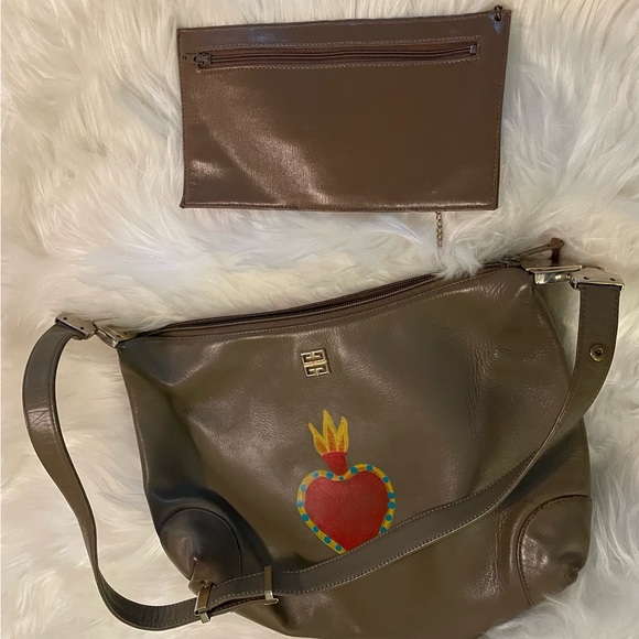 Sacred Heart Givenchy - Picture 3 of 4